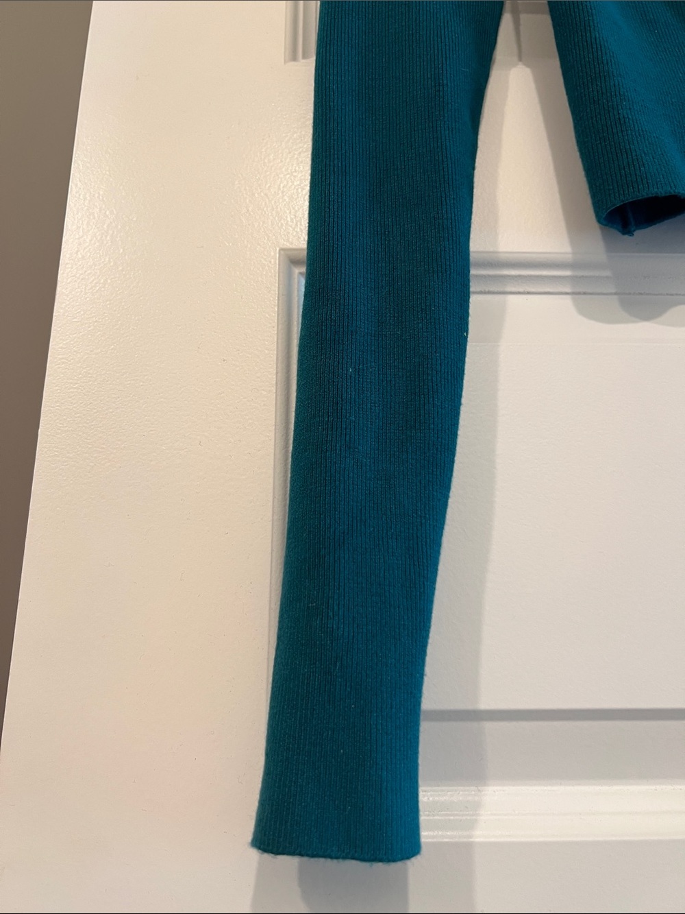 Forever 21 Teal Long-Sleeve Square Neck Cropped Top - Picture 3 of 10